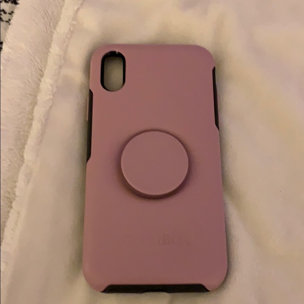 Otterbox+pop socket XR
